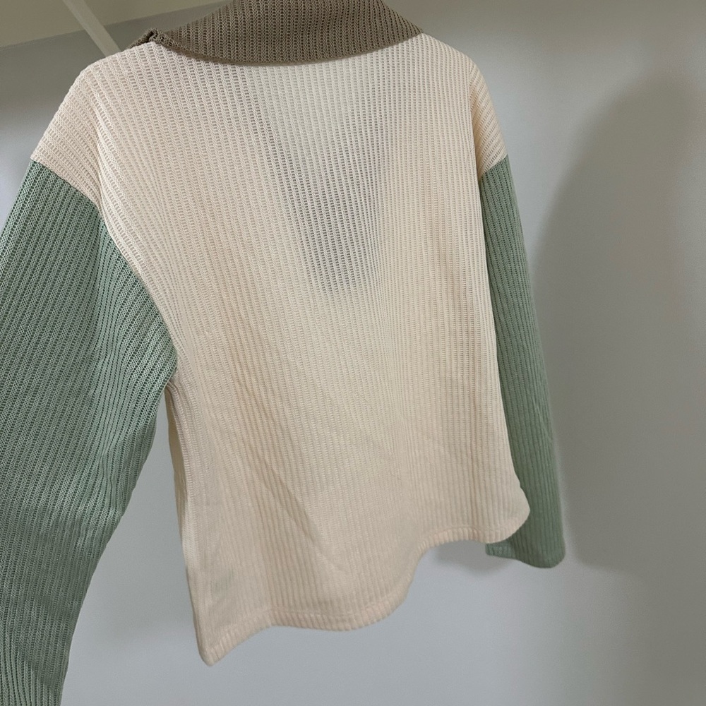 Colorblock Ribbed Pullover Sweater - Picture 3 of 3